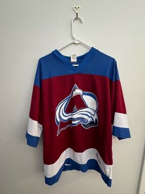 Vintage Rare Colorado Avalanche Joe Sakic #19 Hockey Jersey - Large